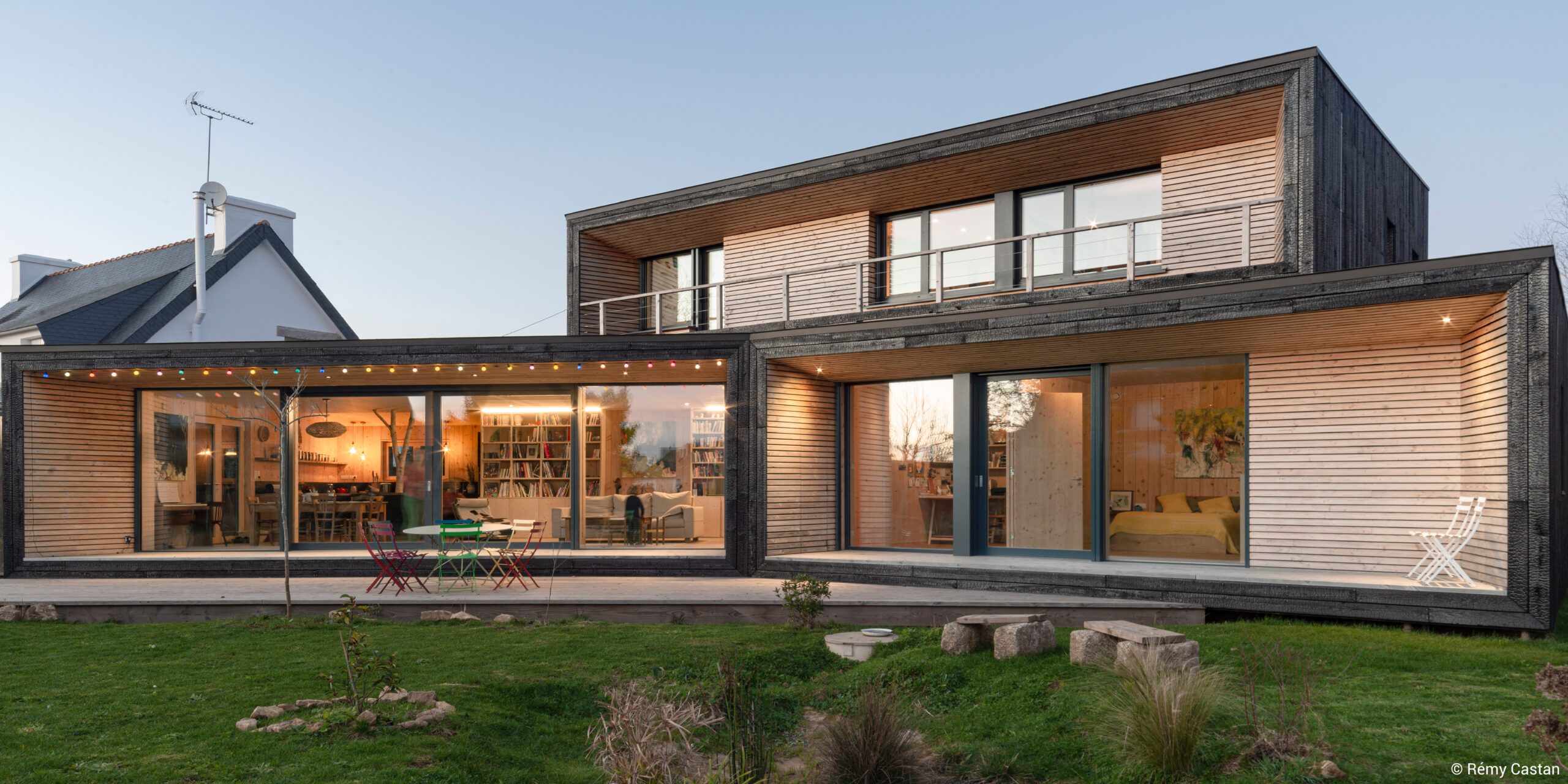 maison passive en CLT et ossature bois en poutres en I