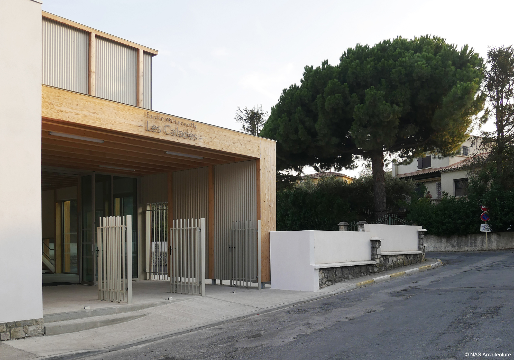 3 Ecole Les Calades by NAS copyright NAS Architecture