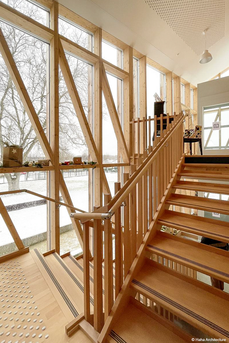 Rénovation avec planchers et caissons de toiture en poutres en I